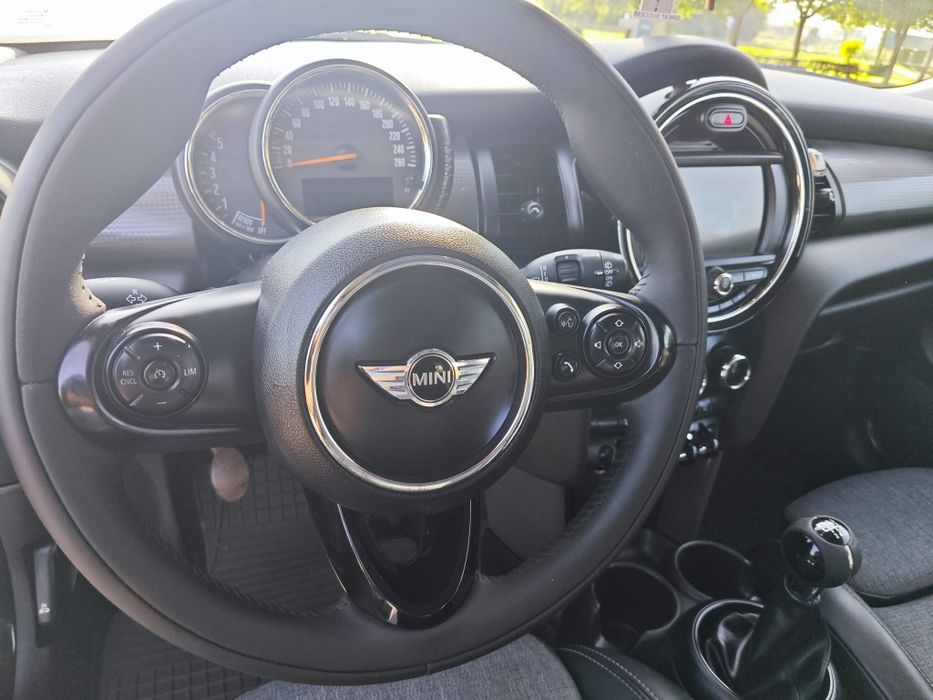 MINI Cooper D edição especial Shoreditch