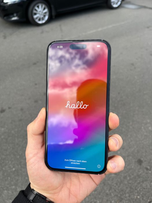 Ультратонкий карбоновый чехол iPhone 15 Pro / 15 Pro Max