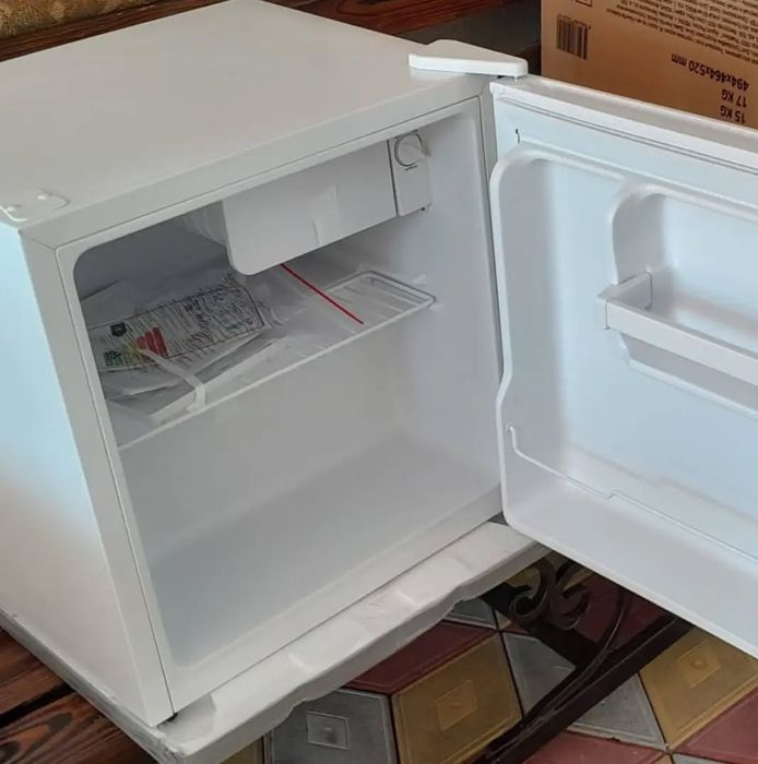 Новый Мини-холодильник холодильник бар (объём 45л) Grunhelm СКЛАД