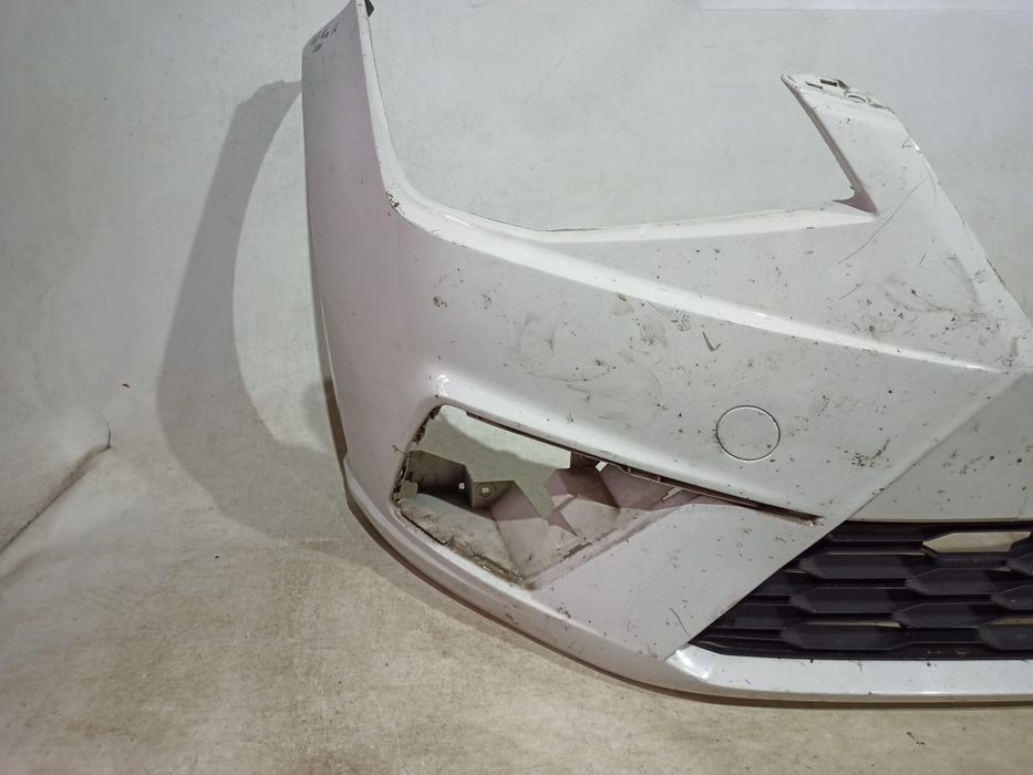 Бампер передній Seat Ibiza оригінал