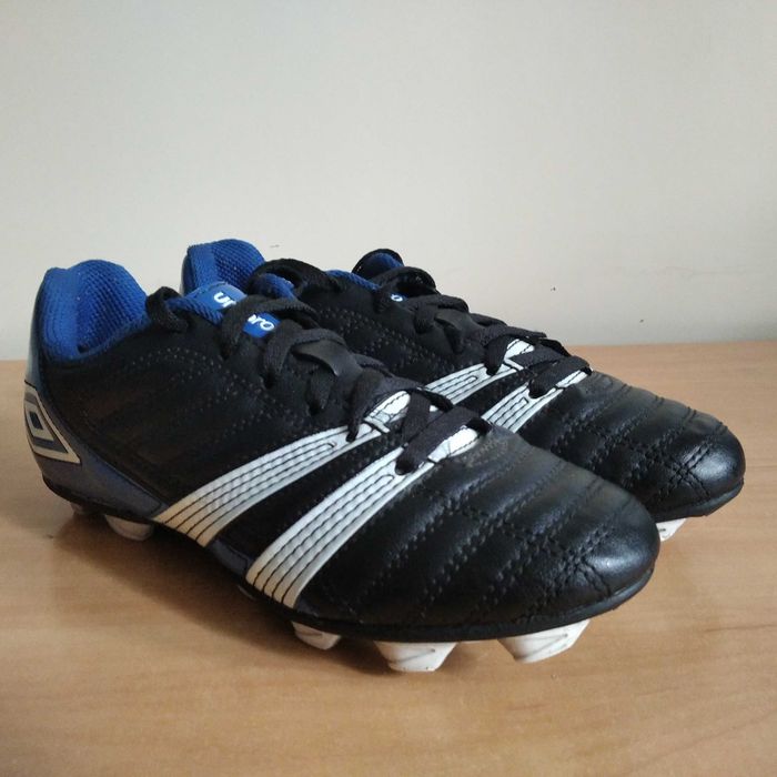Buty piłkarskie lanki UMBRO Corsica Engage Fg roz.eu-35