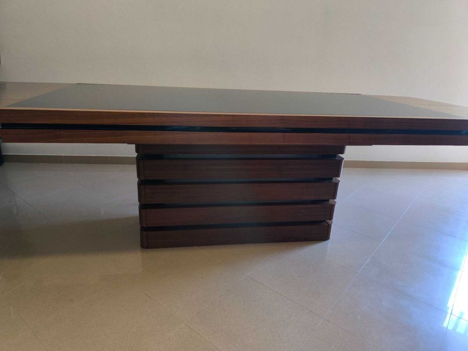 Mesa de Jantar extensível em madeira maciça e vidro