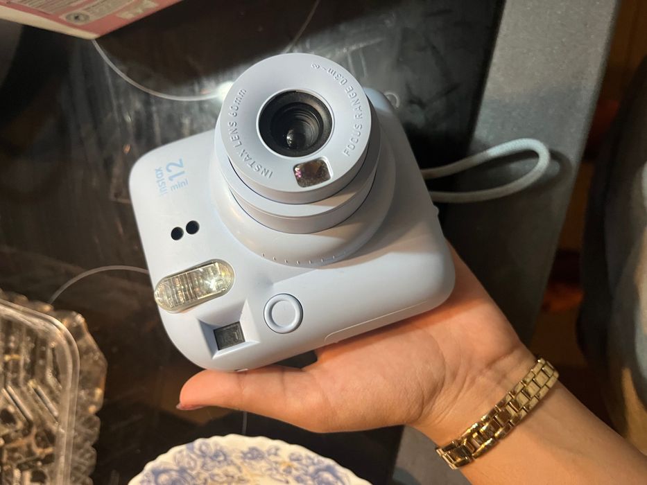 Câmera Instax Mini 12