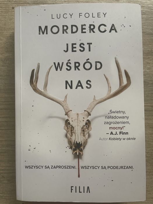 Lucy foley morderca  jest wśród nad