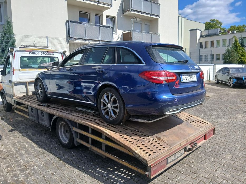 Renault Mascott 65 ładowność 3600kg pomoc drogowa laweta najazd