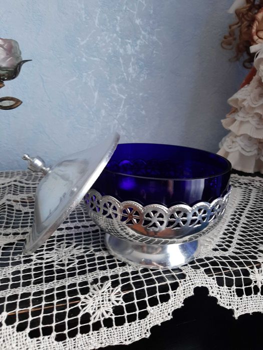 Цукерниця вінтажна.  Скло метал