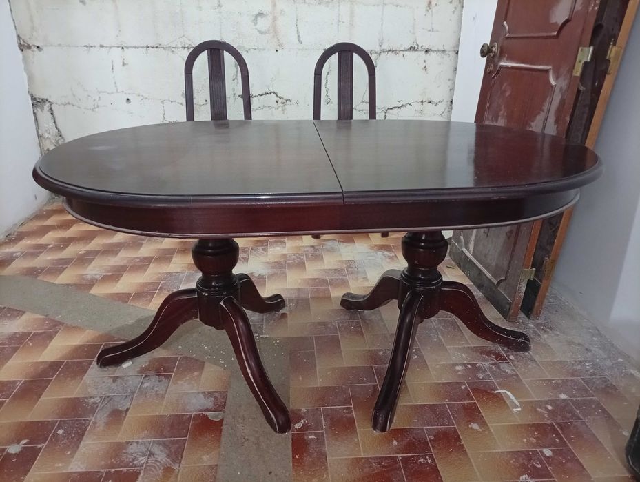 Mobília antigo vintage