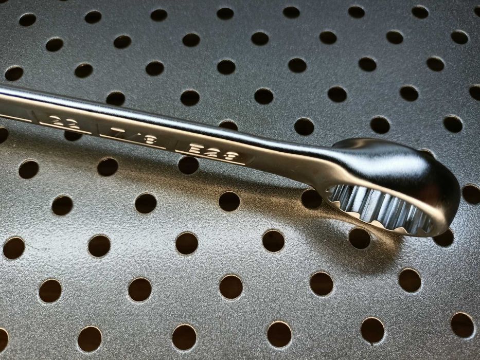 Klucz 22mm 7/8" E28 płasko-oczkowy Cr-V HONIDRIVE HONITON H2022 22mm