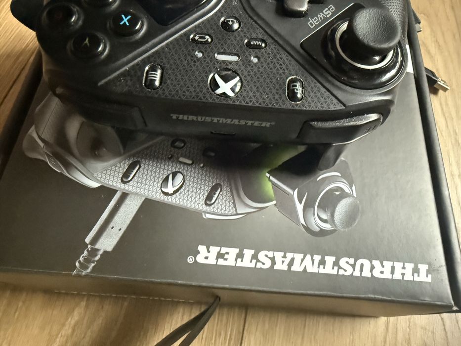 Pad Xbox One Series PC Thrustmaster eSwap S Pro Controller