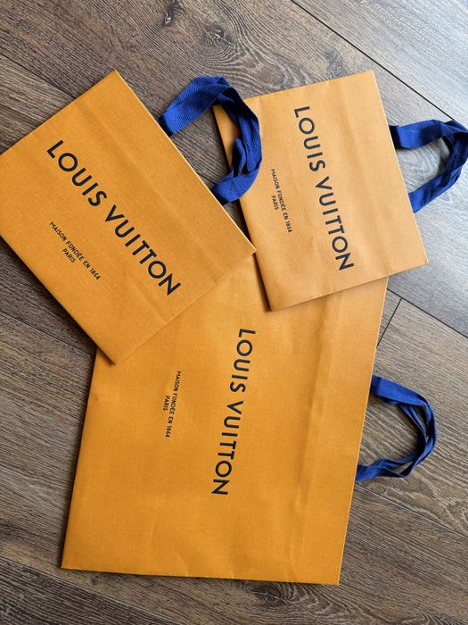 Пакет  Louis Vuitton