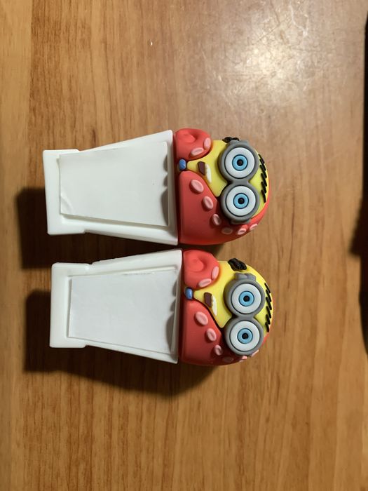Kfc minion & monster