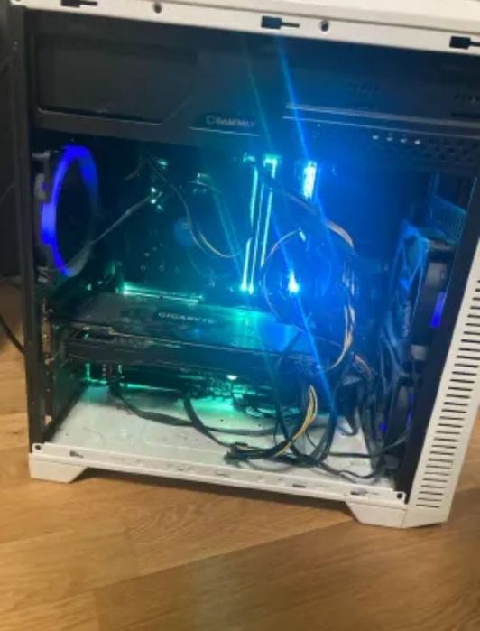 Продам стильний ігровий ПК з RGB підсвіткою!