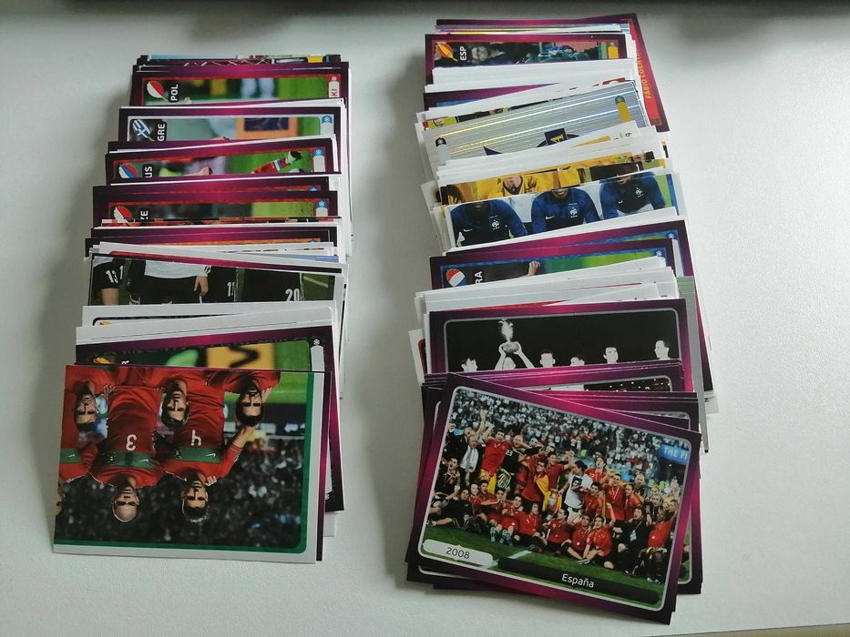 Cromos Euro 2008, 2012 e 2024 e Mundial 2022