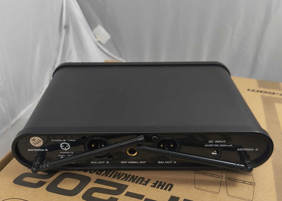 Mikrofony Omnitronic UHF-202 komplet