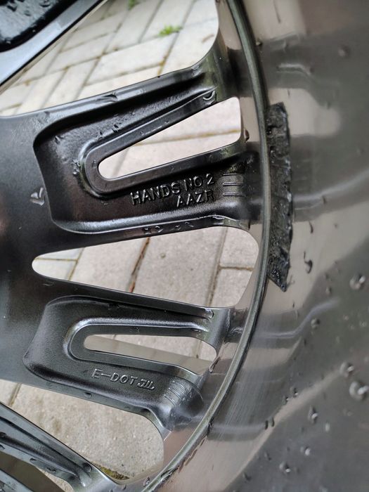 Шини Bridgestone 225/40/18 з оригінальними дисками, GM 5*105 R18x7.5J IS44