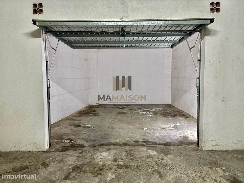 Garagem  Venda em Lamego (Almacave e Sé),Lamego