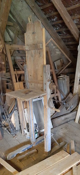 Podnośnik do worków