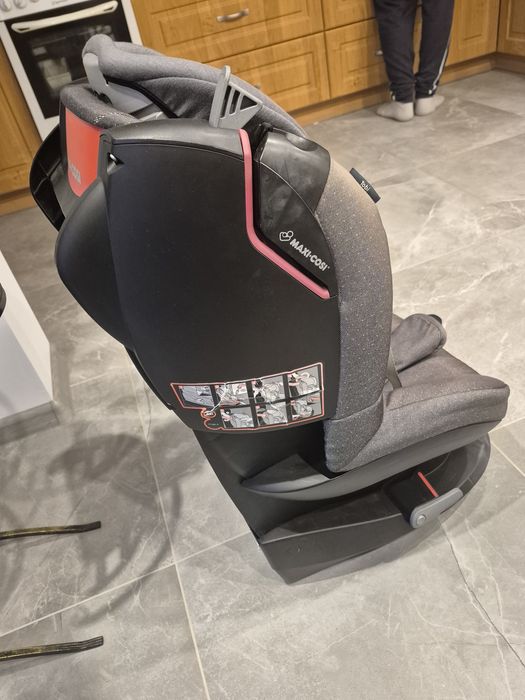 Fotelik maxi cosi toby