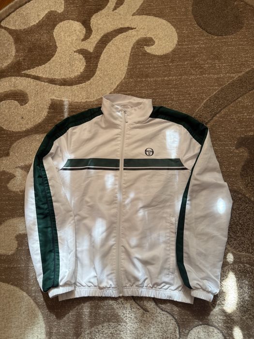 Олімпійка Sergio Tacchini