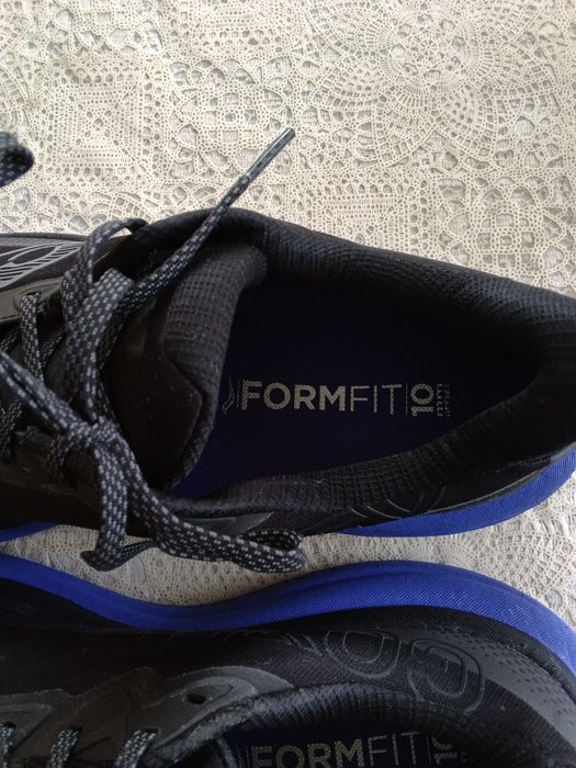 Кросівки Сауконі гортекс 49р.