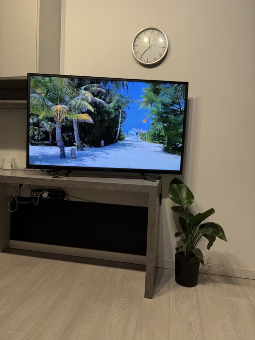 SMART TV telewizor  manta 55 cali najnowszy smart tv (netflix,youtube)