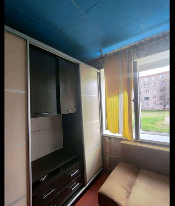 Срочно !Продам дешево комнату 4000$