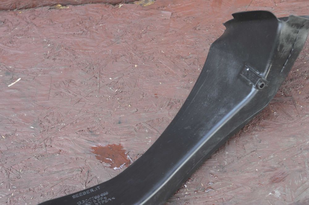 BMW E46 ORYGINALNY DOLOT powietrza do chłodniczki paliwa M57 / M47 OEM