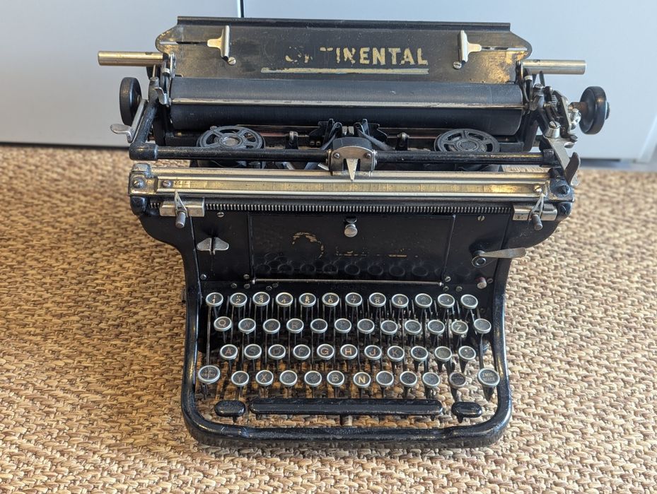 Maszyna do pisania Continental