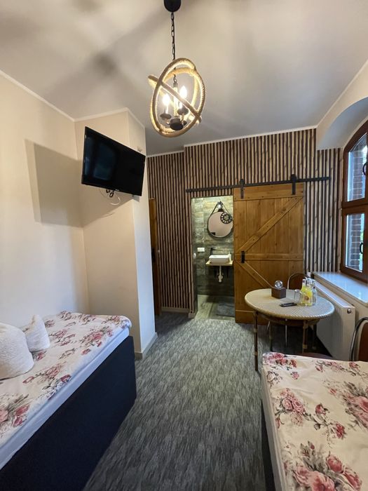 Noclegi krótko i długo terminowe