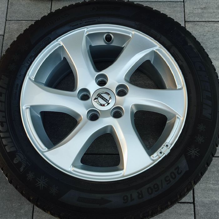 Koła zimowe 16 Volvo V40, V50, V60, S40, S60