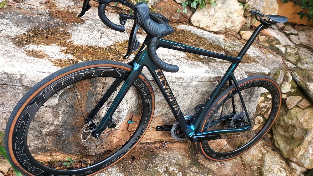Olympia Leader Sram Rival AXS t54