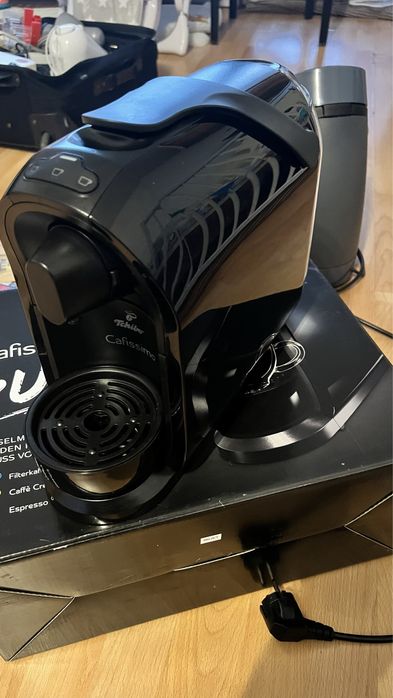 капсульна кавова машина Tchibo Cafissimo Pure.