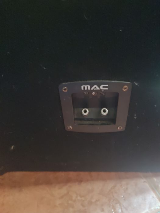 Subwoofer Mac.trabalha prefeitamente.