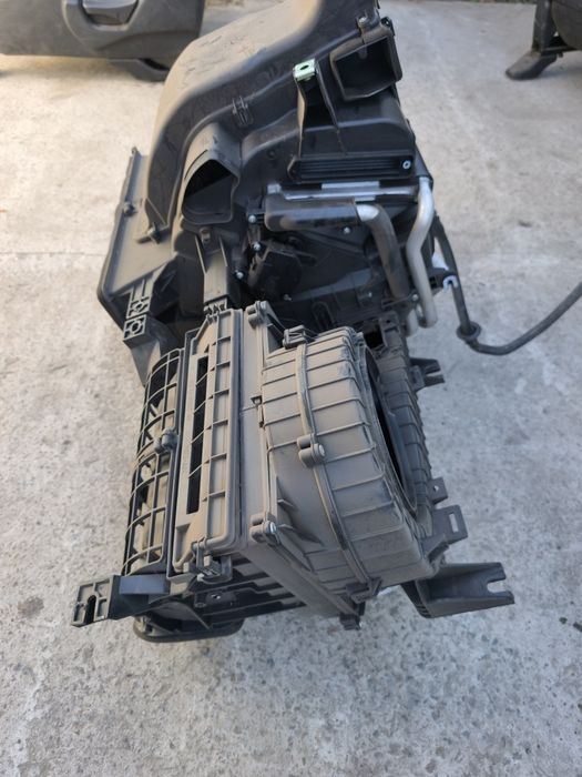 Продам печку на kia sorento 2 XM
