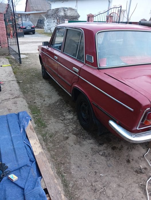 Продам  ваз-2103