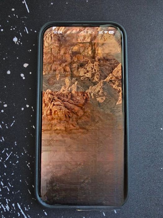 Чохли на iPhone 15