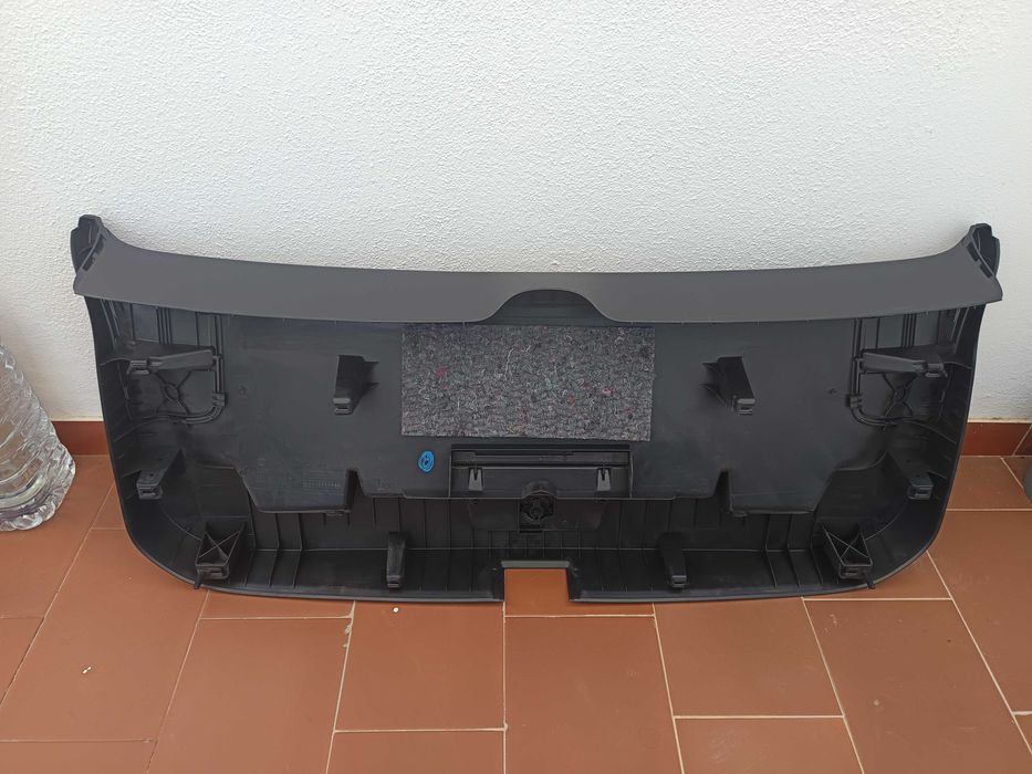 Forra bagageira VW Golf GTI VII