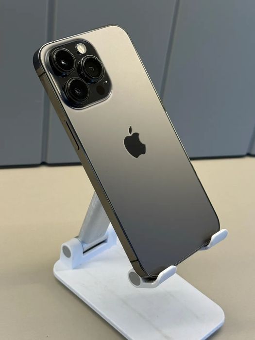 iPhone 13 Pro Grade A-
