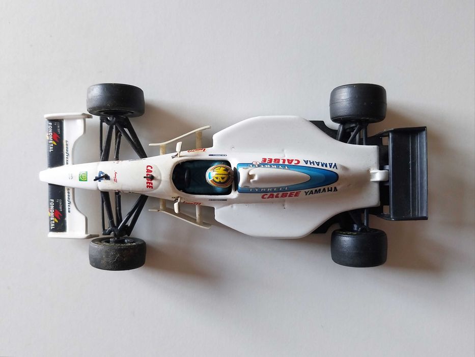 miniatura 1/43 TYRRELL 022 Mark Blundell (1994) | edição Onyx