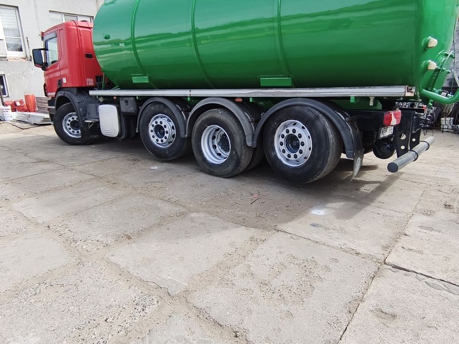Scania P420 asenizacyjna 8x2 Tridem specjalna 24m3