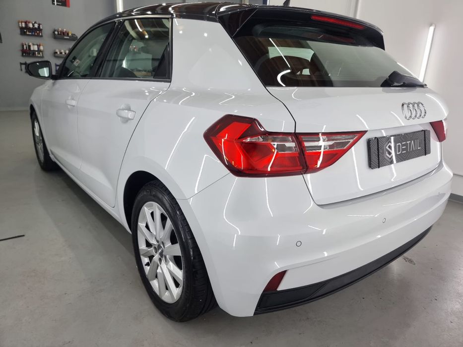 Audi A1 1.0 TFSI 2019 — photo 2