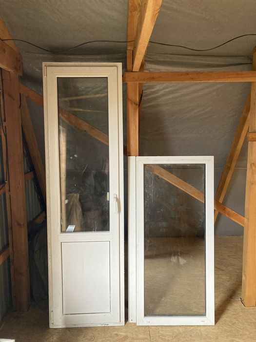 Продам оконный блок