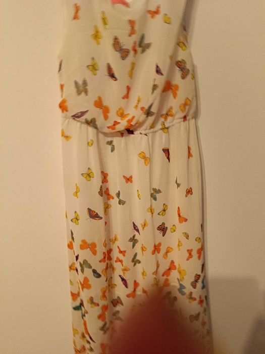Vestido comprido  motivo borboletas