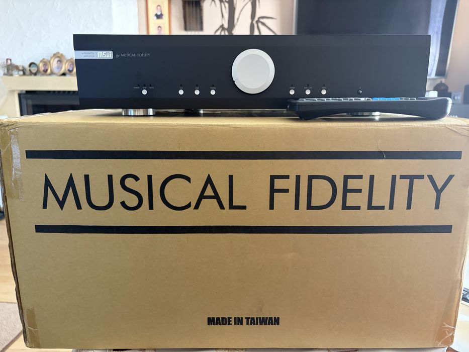 Sprzedam wzmacniacz Musical Fidelity M5Si, gwarancja