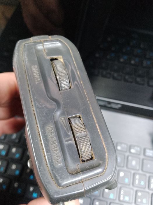 Радио  Sony -(колонка Booms Bass