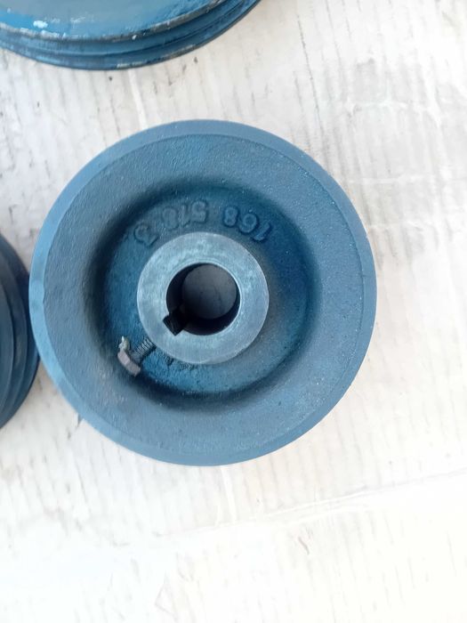 Polia com D externo 138mm de 3 canais,furo 28mm