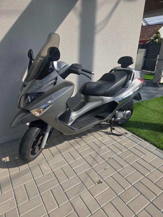 Piaggio 125cc em Excelente Estado