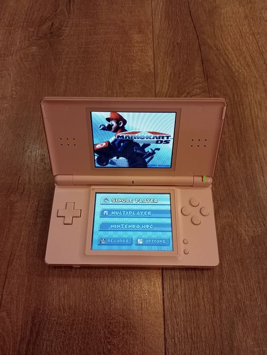 Nintendo DS Lite