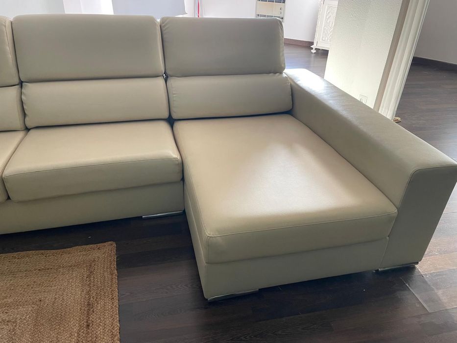 Sofá Chaise Long em Napa