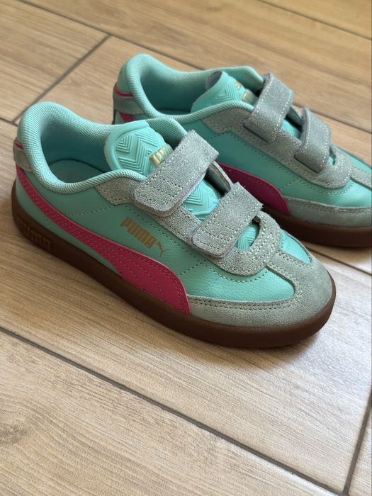 Взуття puma